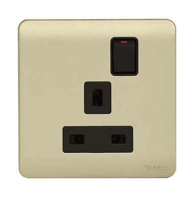 SCINTILLA 13Amp. Single Switched Socket Outlet B/Matte with Gld/Matte Surround